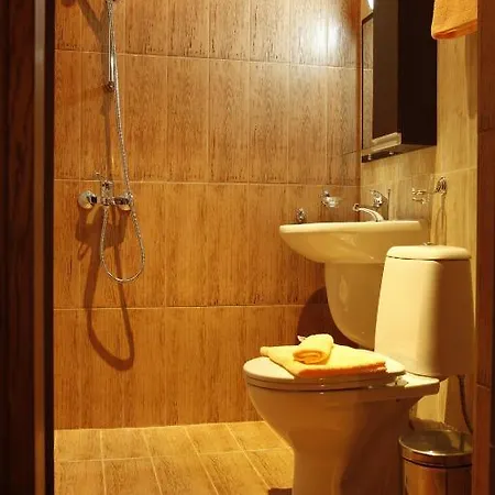 Hotel Family Dinchova Kushta Rozhen